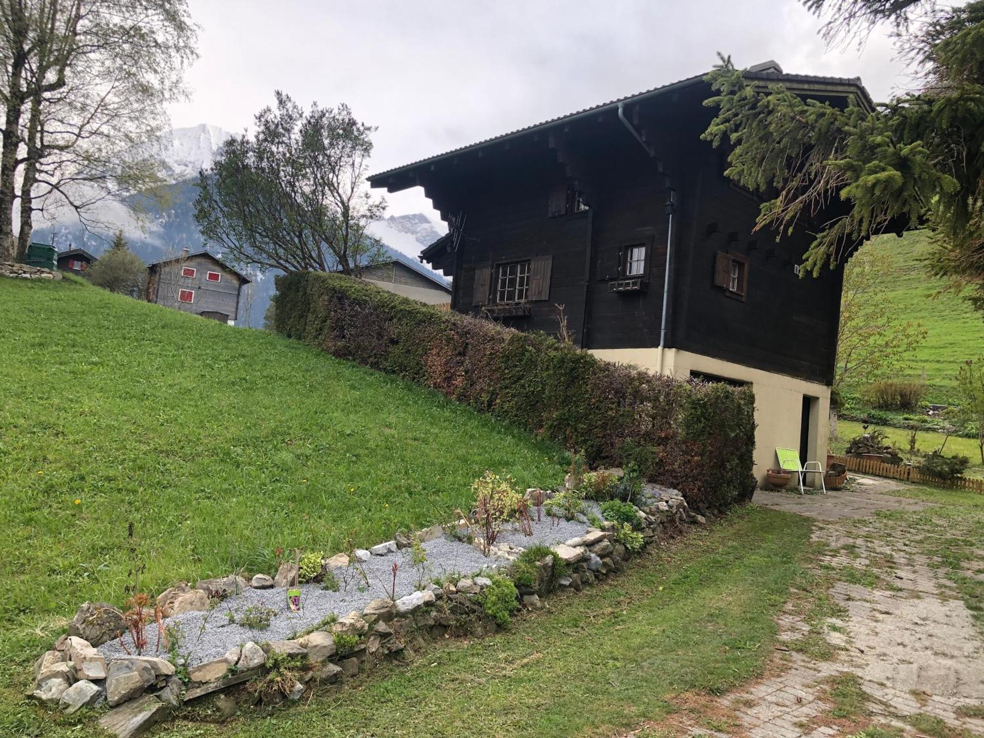 Mex 15 षाले Saint-Maurice